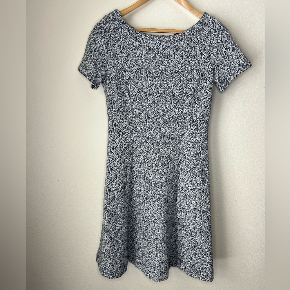 Banana Republic Short Sleeve Dress size 8 Petite